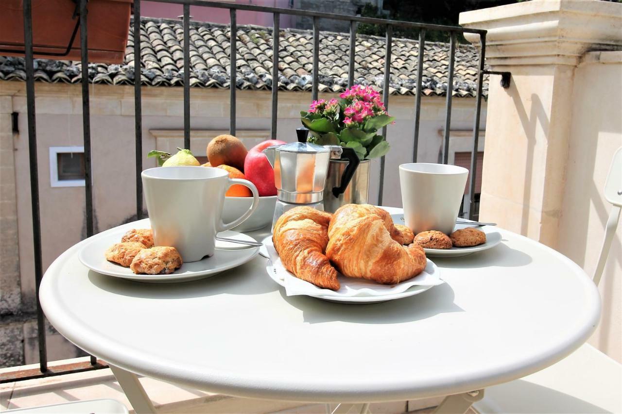 Bed and Breakfast Le Luci su Ibla - Ospitalità con vista à Raguse Extérieur photo