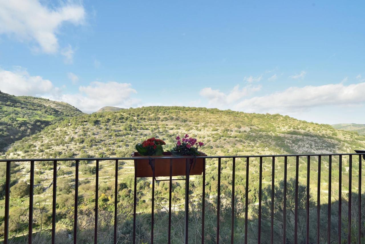 Bed and Breakfast Le Luci su Ibla - Ospitalità con vista à Raguse Extérieur photo